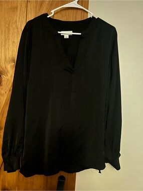 Satin long-sleeved shirt